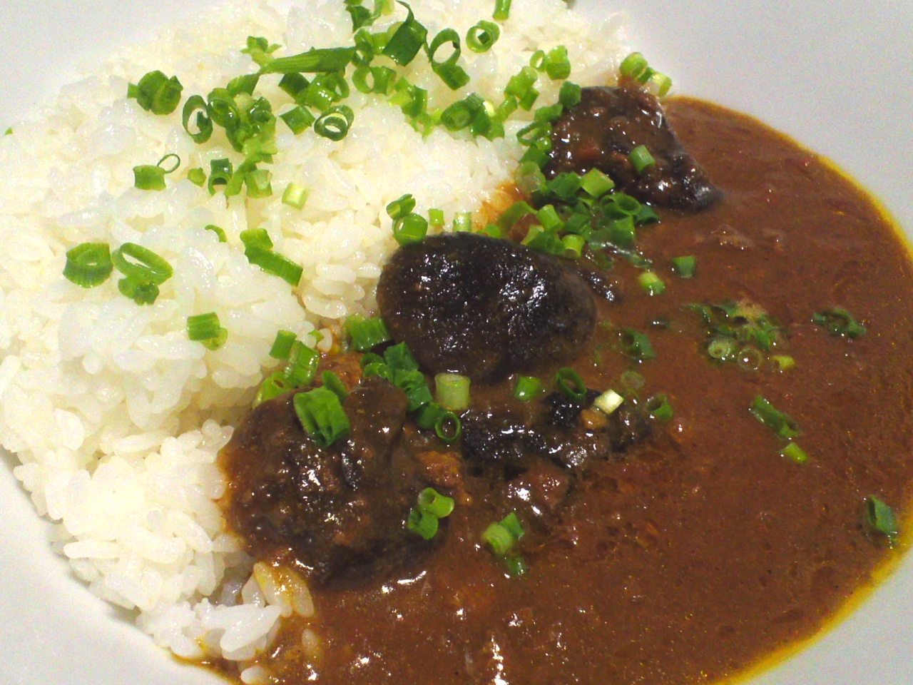 旨すぎる 豊後きのこカレー さてと めしにするか